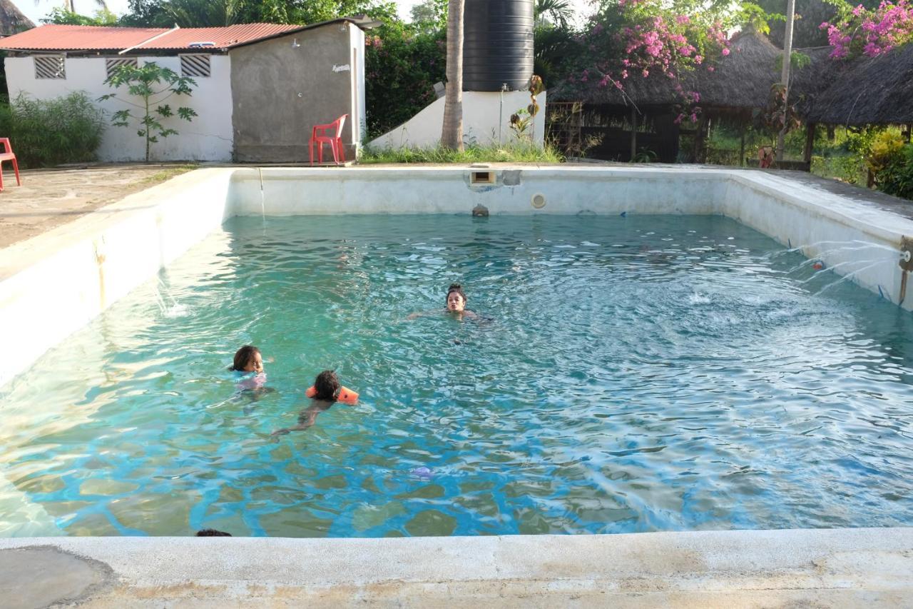 Travellers Inn Resort Malindi Kijiwetanga Εξωτερικό φωτογραφία